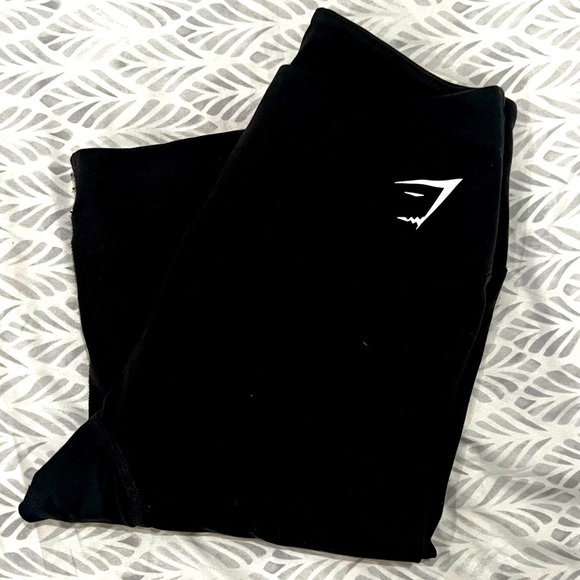 Gymshark black training leggings - Picture 2 of 5
